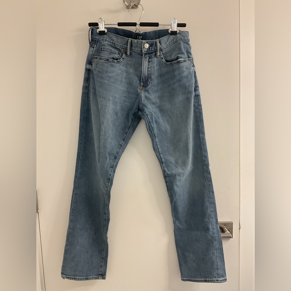 Like New The Gap Slim straight Boot cut Blue Jeans